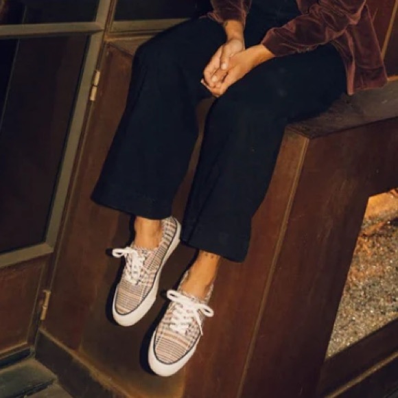SeaVees limited edition plaid shoes - Picture 2 of 7